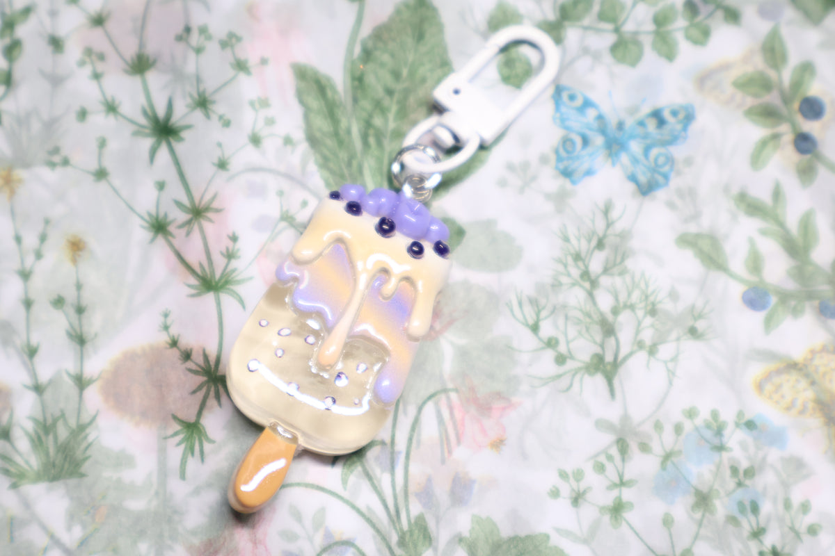 Vanilla Blueberry Icecream Keychain
