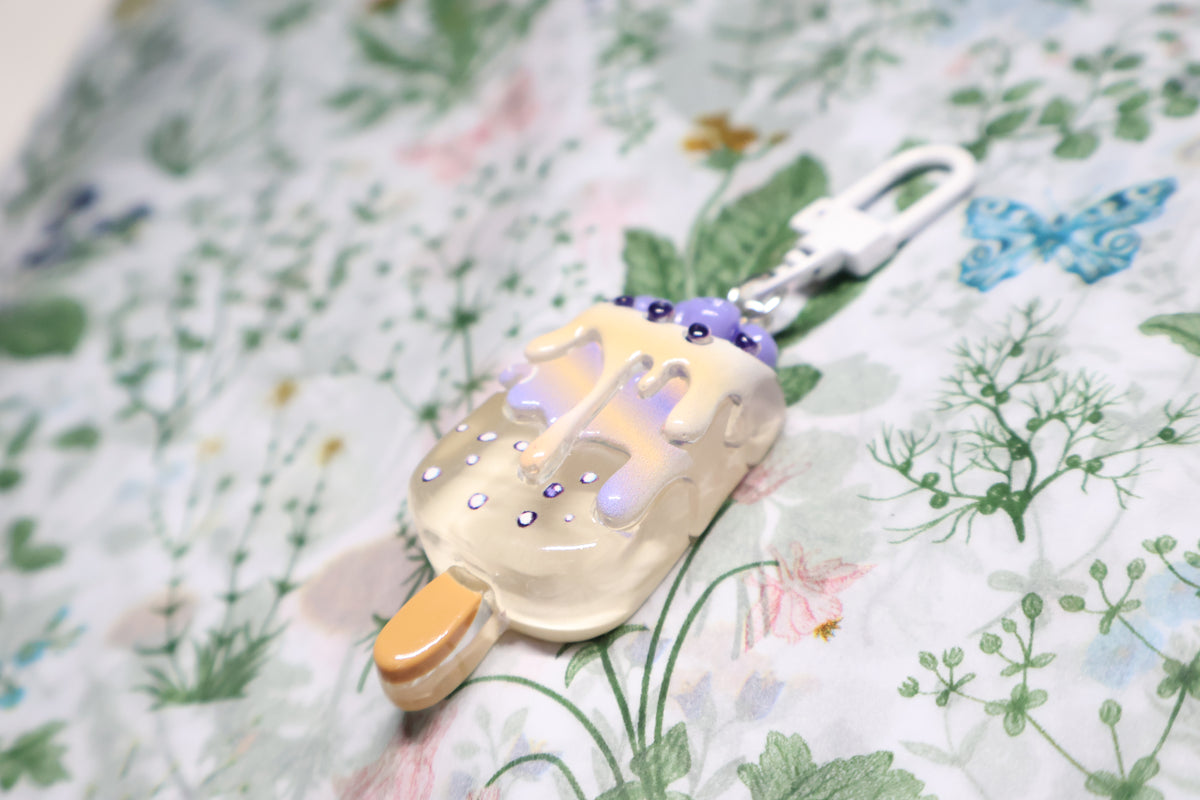 Vanilla Blueberry Icecream Keychain