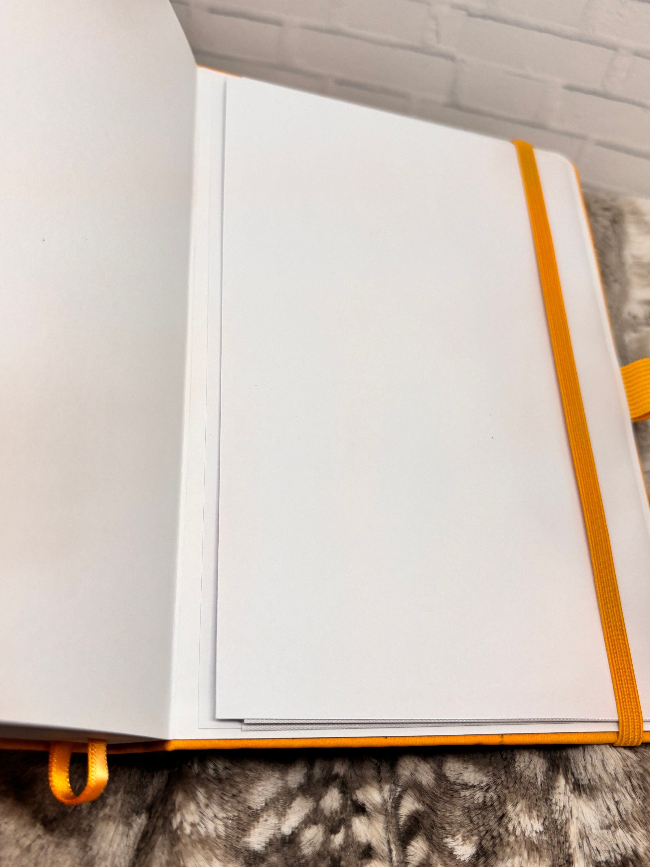 Sunflower & Bee A5 Dot Grid Journal: Yellow Vegan Leather, Gold Foil