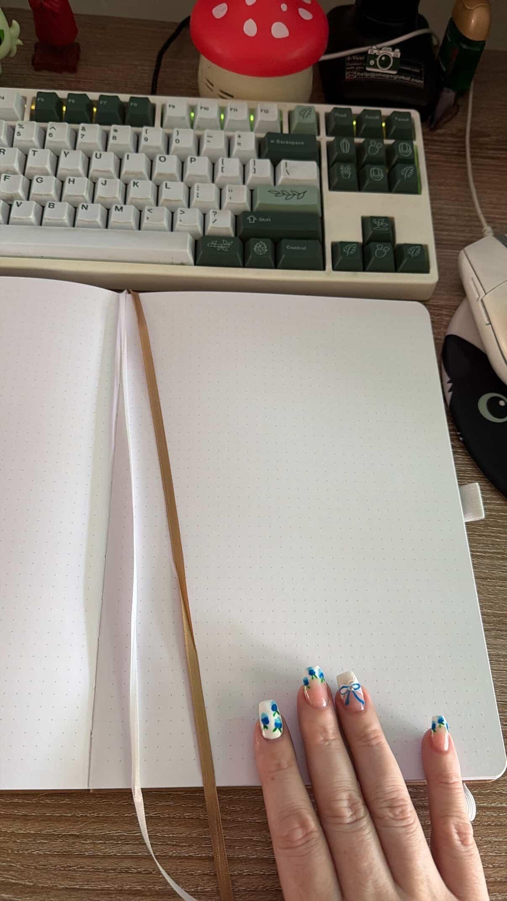 B5 Dot Grid Vegan Leather Journal: Thoughts in Bloom with white foil Design